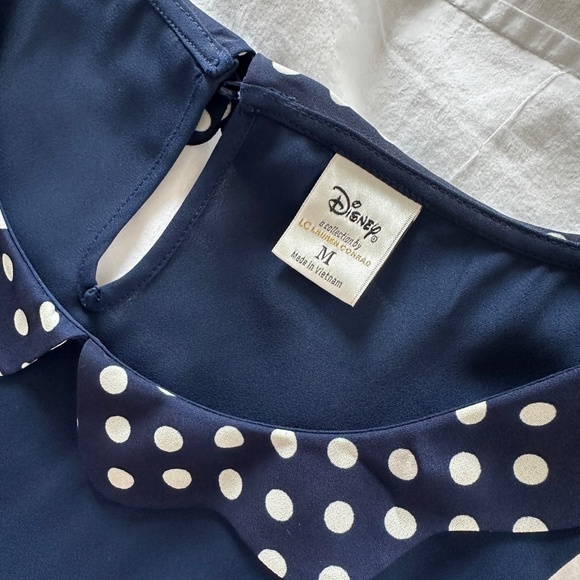 NWOT Disney by LC Blue Polka Dot Collar Sleeveless Blouse - Picture 5 of 7